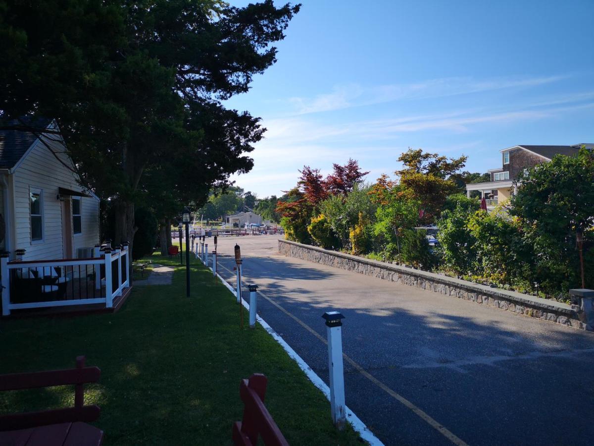 Bay Watch Hotel And Marina Hampton Bays Esterno foto