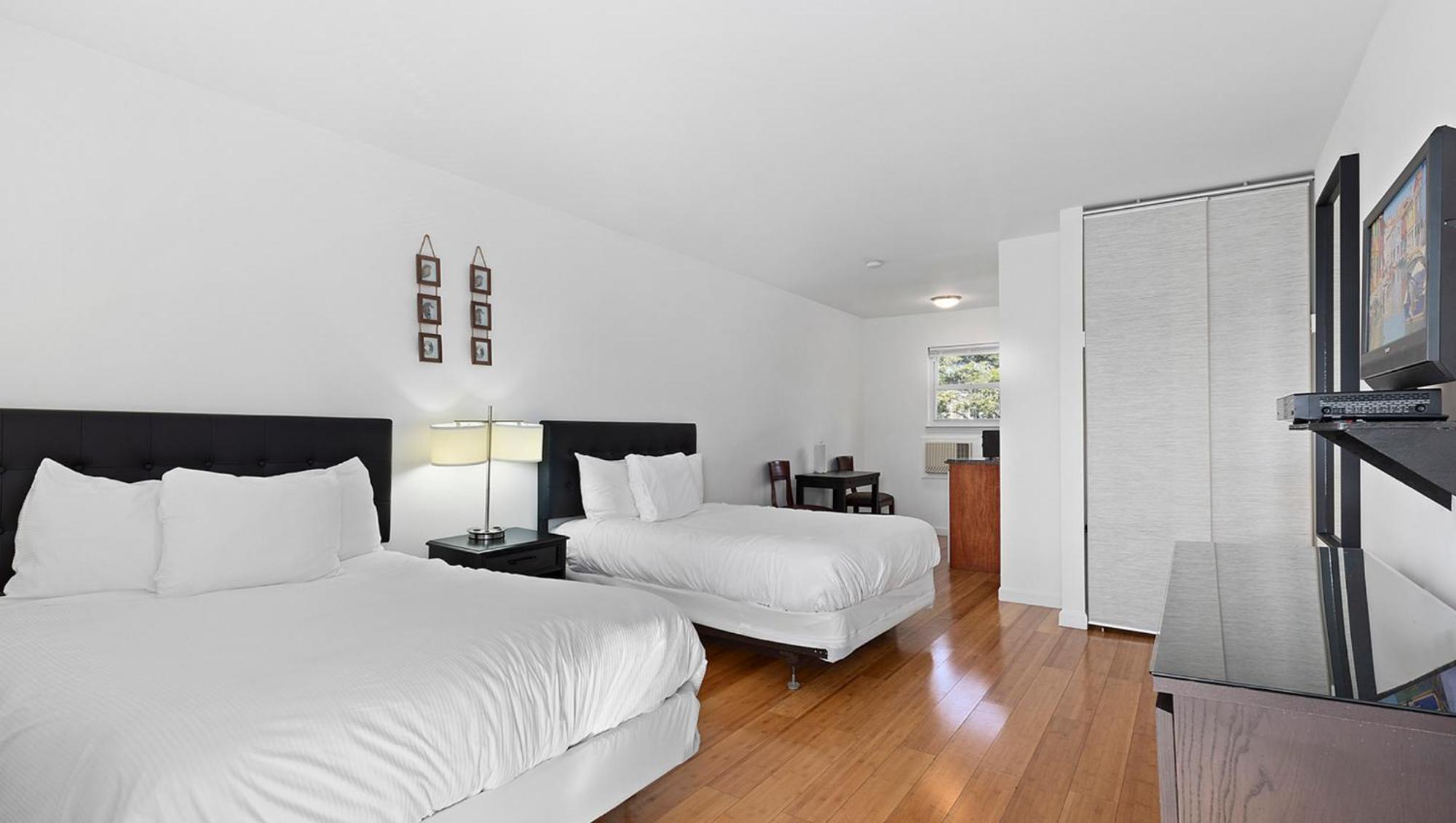 Bay Watch Hotel And Marina Hampton Bays Esterno foto