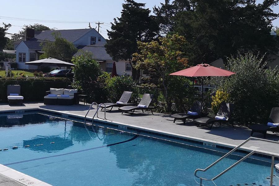 Bay Watch Hotel And Marina Hampton Bays Camera foto