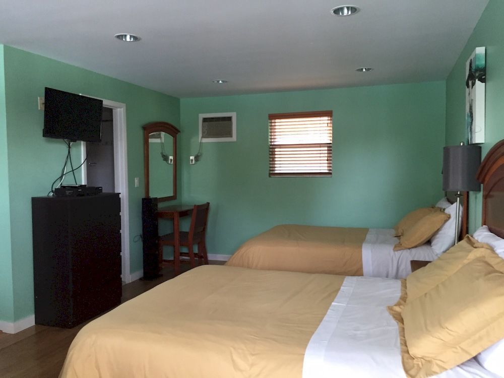 Bay Watch Hotel And Marina Hampton Bays Esterno foto