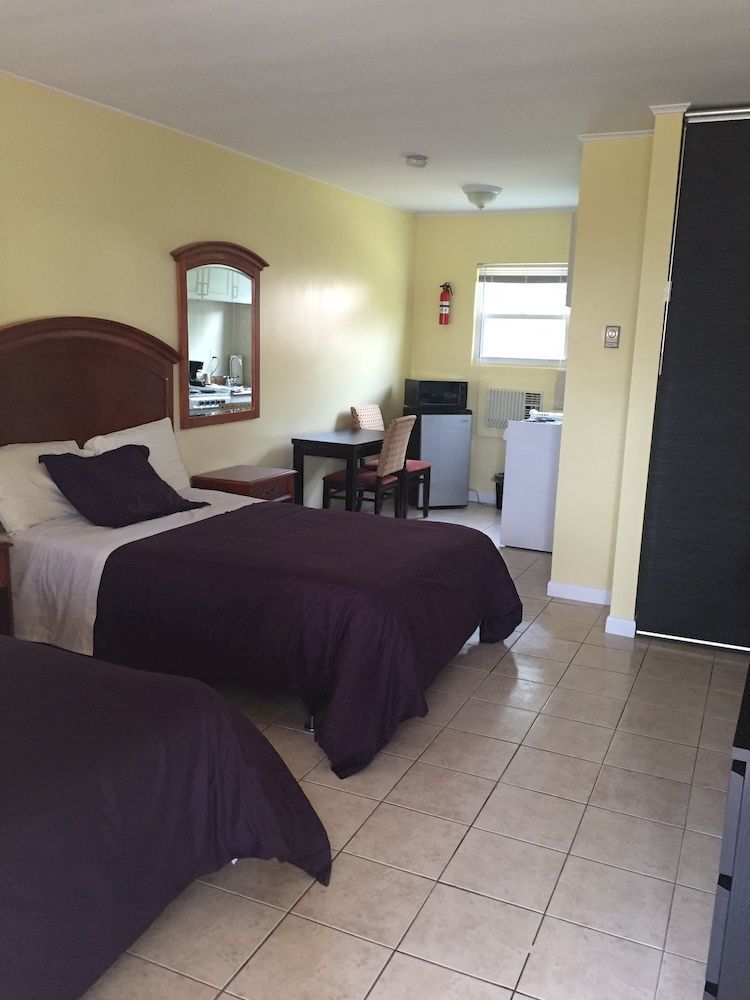 Bay Watch Hotel And Marina Hampton Bays Esterno foto